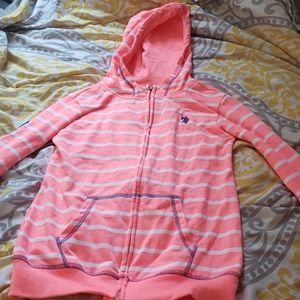 Long sleeved jacket.